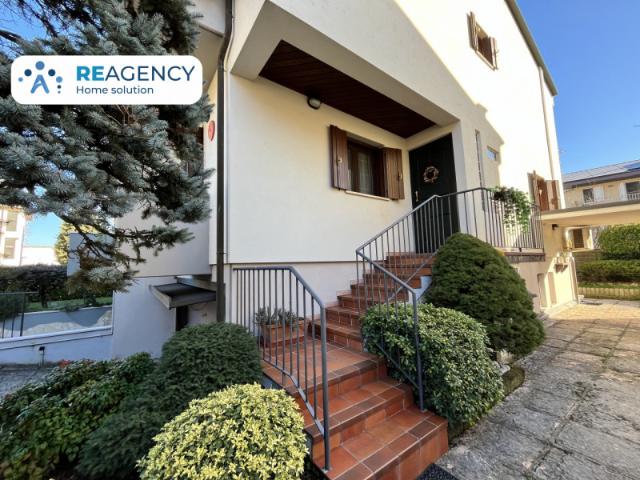 Bi/Tri/Quadrifamiliare in Vendita a Arcugnano