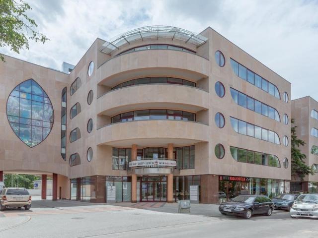 Biura 210 m2 w kameralnym biurowcu na Mokotowie