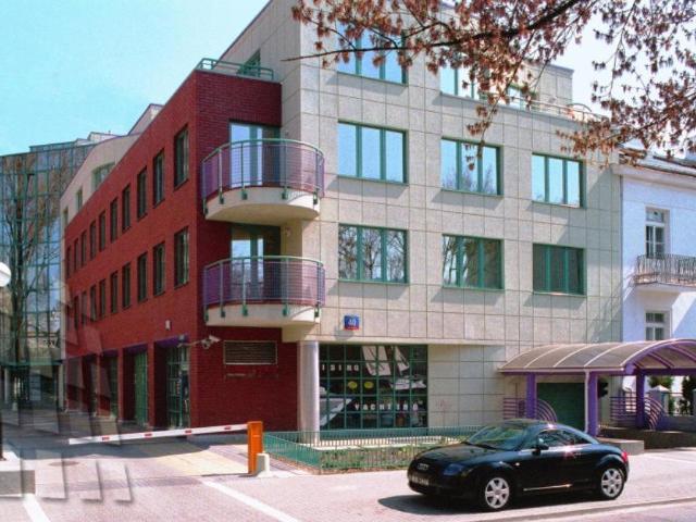 Biura na Mokotowie 210 m², elastyczne układy, parking