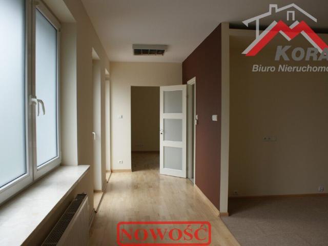 Biuro 55 m2 w centrum Łomianek, odświeżone!