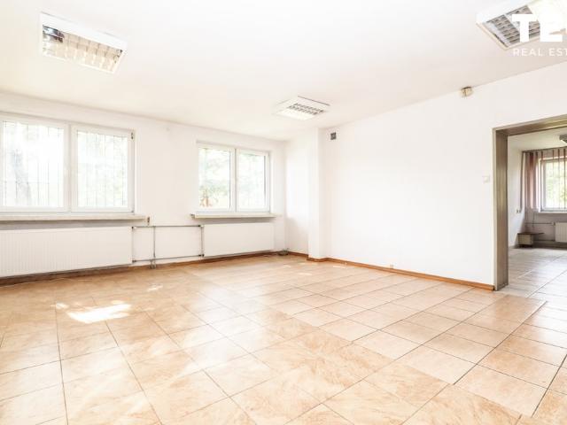 Biuro 86m2 w Bieńczycach, szybki dojazd do centrum