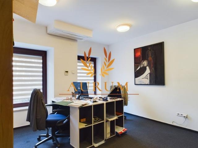Biuro 154 m² z możliwością własnej aranżacji, Mokotów