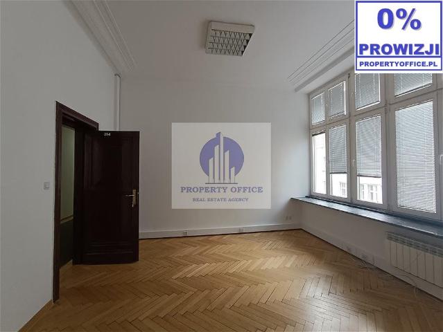 Biuro 21,88 m² w odrestaurowanej kamienicy w centrum Warszawy
