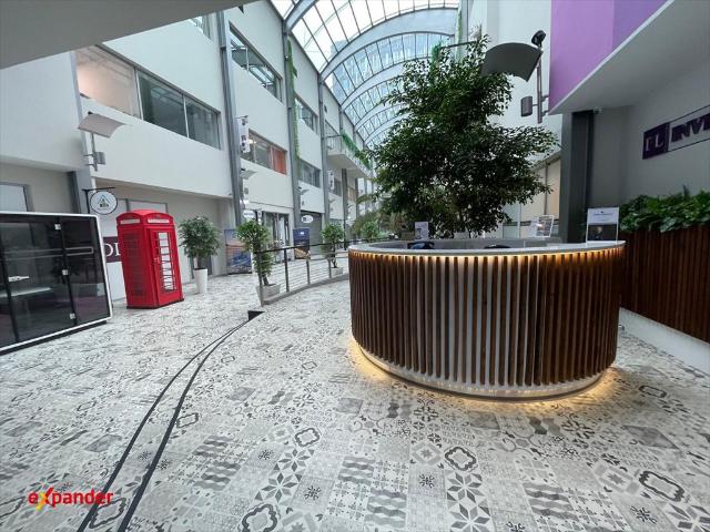 Biuro 36 m² z witryną, komfort i dostęp od zaraz