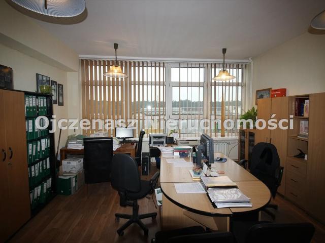 Biuro 600m2 z windą, remont i elastyczne opcje wynajmu