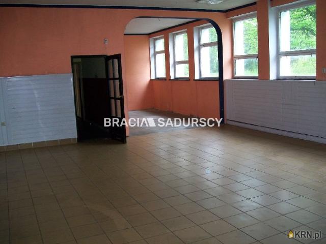 Biuro do wynajęcia woj. małopolskie. Nowy Targ, 23 000 PLN, 2 300,00 m2