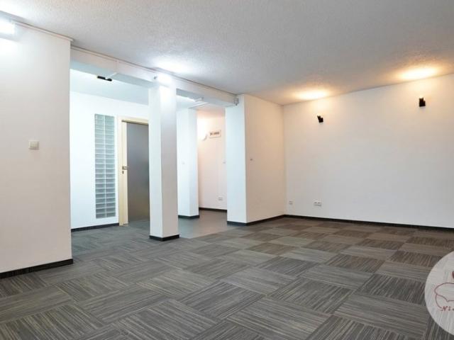 Biuro do wynajęcia woj. wielkopolskie. Mosina, 1 300 PLN, 51,36 m2