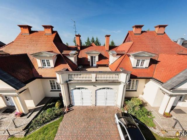 Biuro na sprzedaż woj. wielkopolskie. Plewiska, 5 500 PLN, 2 789,00 m2