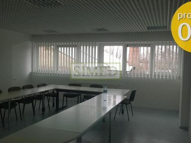 Biurowiec, 1300 m 2, biuro, usługi, Praga