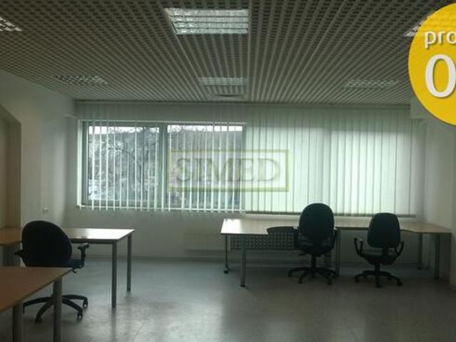 Biurowiec, 600 m 2, biuro, usługi, Praga