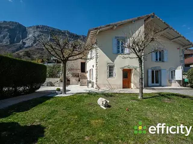 Biviers 38330 Achat / Vente maison 6 pièces t6 piscine jardin