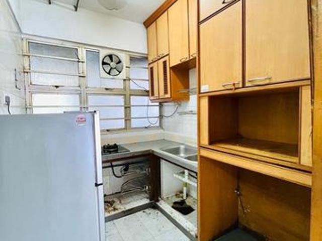 Bj court condo at bukit jambul