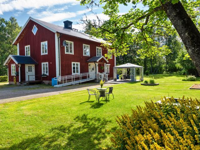 Björknäsbacken 2
