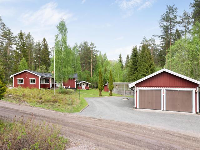 Björnbärsstigen 20