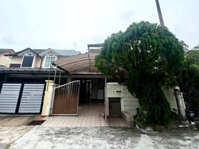 BK2 BANDAR KINRARA EXTENDED FACING NORTH Double Storey FOR SALE