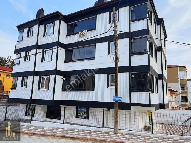 Boğaziçi Emlak'tan 80 M2 2+0 Geniş Kullanışlı Daire