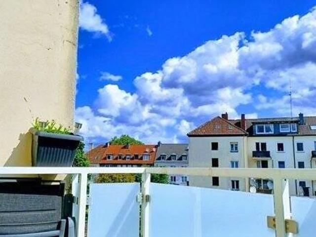 BO City: 3 4 Zimmer Wohnung mit Balkon in ruhiger zentraler Lage