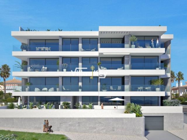 Bom preço!Apartamento T3 com piscina ao lado da Praia Porto de Mos em Lagos,Algarve
