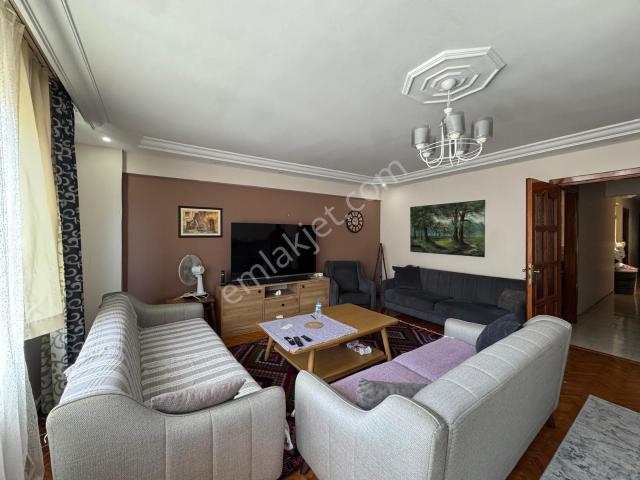Bomonti'de 4+1 Boş Kiralık Daire