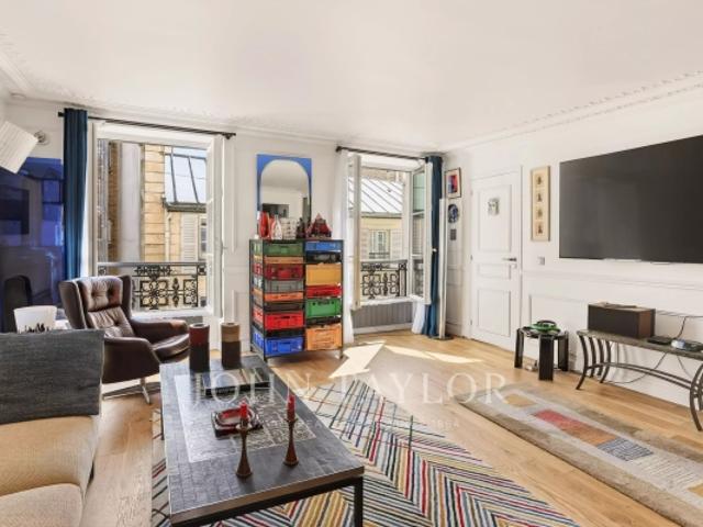 Bon Marché Bel appartement rénové traversant