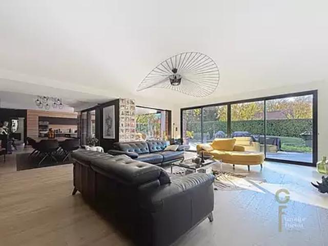 Bondues 59910 Achat / Vente maison 8 pièces t8 piscine parking