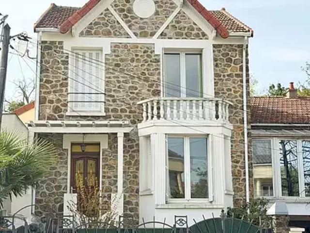 Bondy 93140 Achat / Vente maison 6 pièces t6 parking