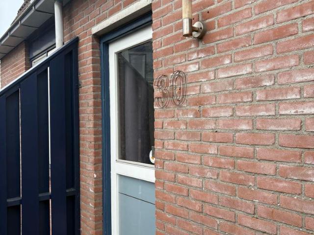 Bongastate, 30, Leeuwarden
