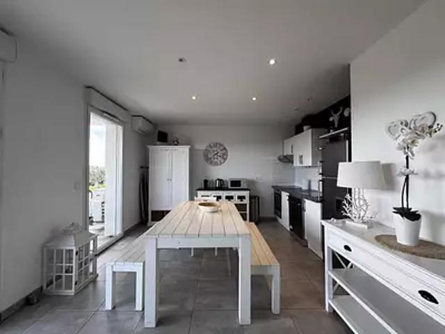 Bonifacio 20169 Achat / Vente maison 4 pièces t4 au dernier étage piscine