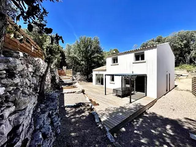 Bonifacio 20169 Achat / Vente maison 5 pièces t5 piscine