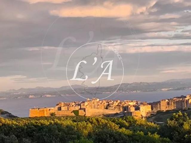 Bonifacio – Vue mer 220°, propriété rare sur 5600 m²