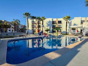 BONITO CONDOMINIO CERCA DE PLAYA CON ALBERCA