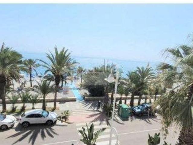 Bonito apartamento 1 dormitorio Primera linea de playa