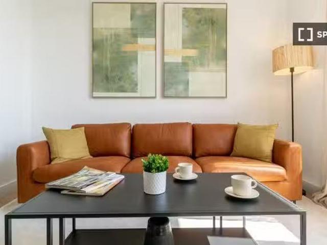 Nuevo Apartamento de 3 dormitorios en alquiler en Cuatro Camin.