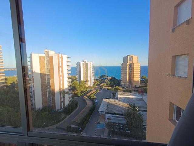 Bonito apartamento en Dehesa de Campoamor en el piso 10 con impresionantes vistas