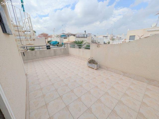Bonito bungalow con piscina comunitaria