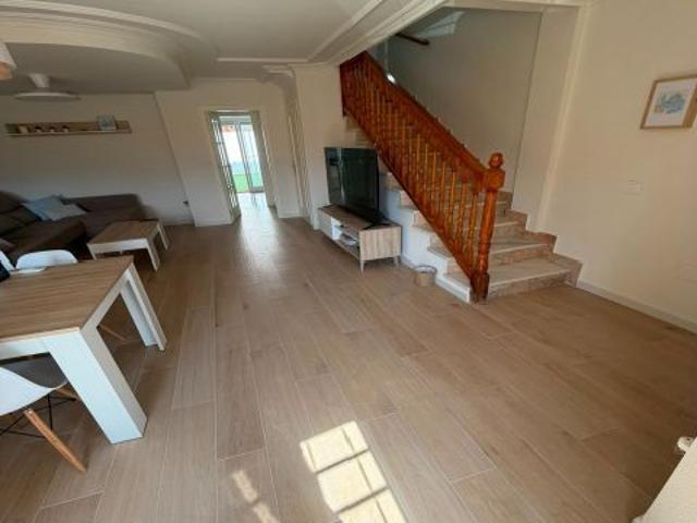 BONITO DUPLEX EN SAN JOSE DE LA VEGA