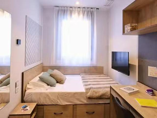 Acogedor Habitación en Travesía del Monte Monjardín, Lezkairu