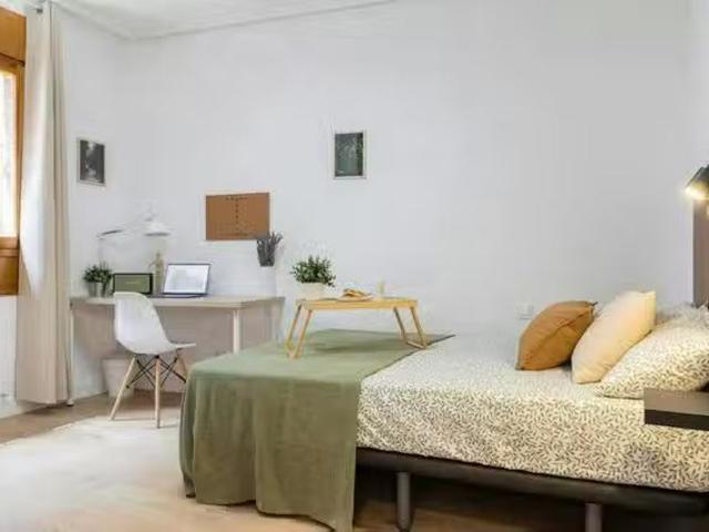 Único Habitación en Travesía Oriente