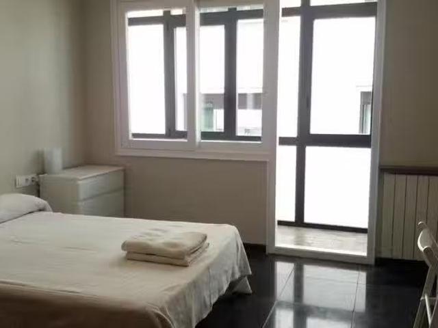 Acogedor Habitación en Via Augusta, Vila de Gràcia