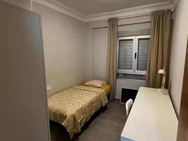 ¡Renta! Habitación en Avenida Al Vedat