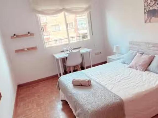 Nuevo Habitación en Calle de Velayos, Ciudad Universitaria