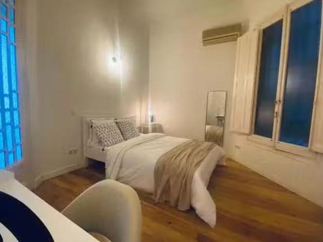 Bonito Habitación en Calle de Alcalá