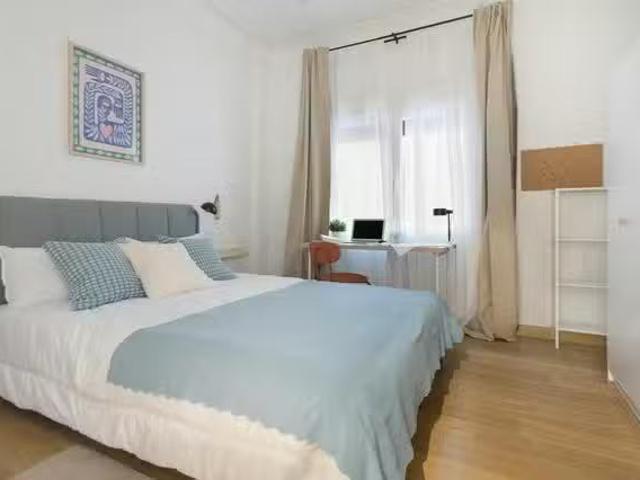 ¡Renta! Habitación en Calle de Guzmán el Bueno, Chamberí