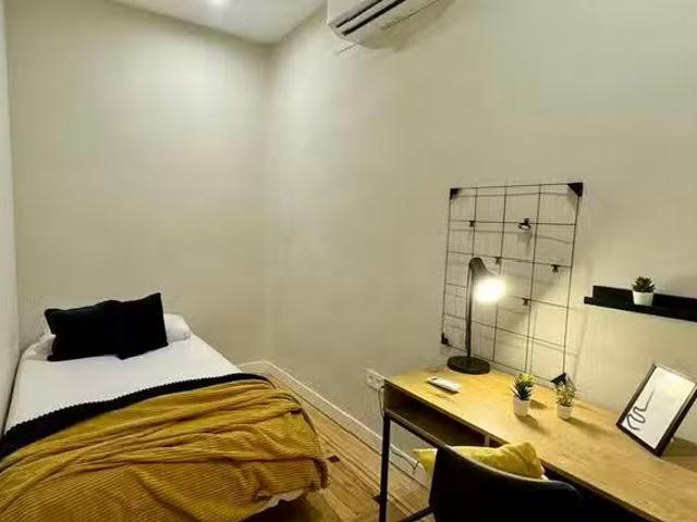 Bonito Habitación en Calle de Hilarión Eslava, Chamberí