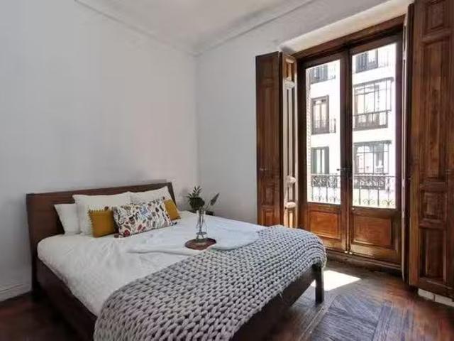 ¡Recién llegado! Habitación en Calle de Preciados