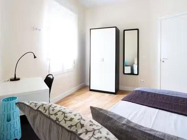 ¡Oferta! Habitación en Calle del Mesón de Paredes