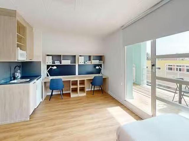 ¡Oferta! Habitación en Calle Miguel de Muzquiz