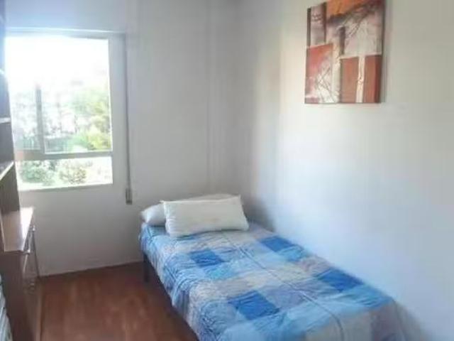 Acogedor Habitación en Calle Nueva, Casillas