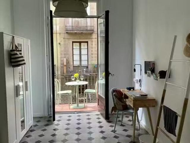 ¡Renta! Habitación en Carrer de la Unió, El Raval