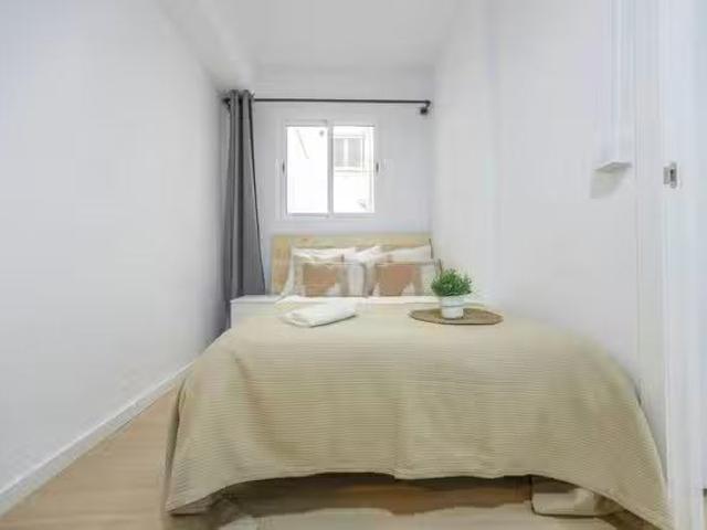 Bonito Habitación en Carrer de la Vila de Muro, Benimaclet